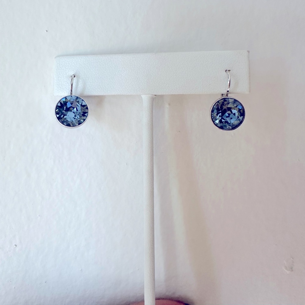 Swarovski Crystal Mini Bella Earrings BRAND NEW NEVER WORN